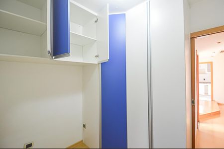 Apartamento à venda com 54m², 2 quartos e 1 vagaQuarto 2