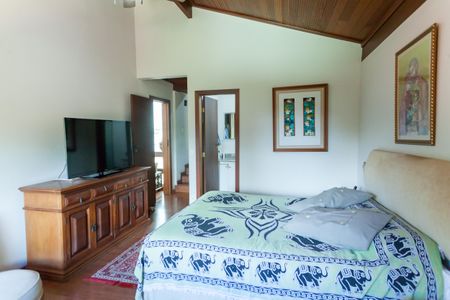 Casa de condomínio para alugar com 600m², 5 quartos e 5 vagasSuíte