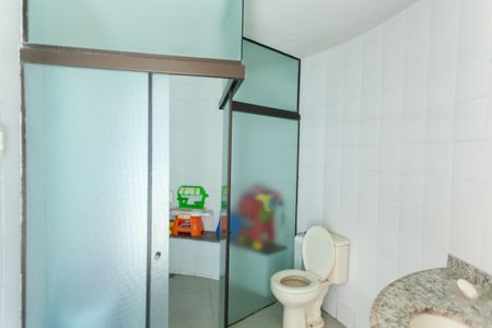 Casa de condomínio para alugar com 600m², 5 quartos e 5 vagasSauna