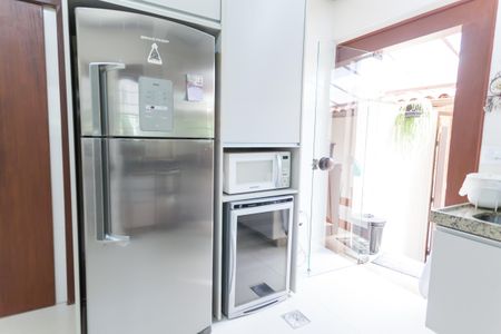 Casa de condomínio para alugar com 600m², 5 quartos e 5 vagasCozinha