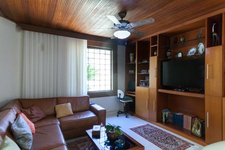 Casa de condomínio para alugar com 600m², 5 quartos e 5 vagasSala 2
