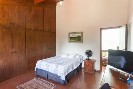 Casa de condomínio para alugar com 600m², 5 quartos e 5 vagasQuarto 2