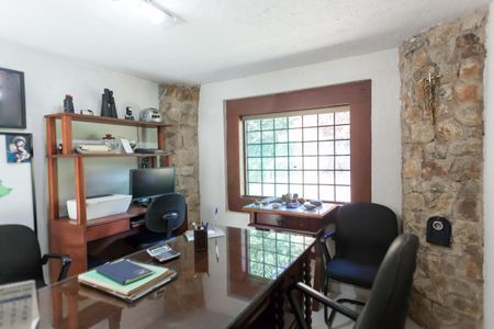 Casa de condomínio para alugar com 600m², 5 quartos e 5 vagasEscritório