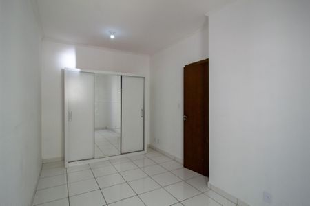 Apartamento para alugar com 40m², 1 quarto e 1 vaga Apartamento para alugar com 40m², 1 quarto e 1 vagaQuarto