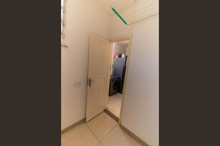 Apartamento à venda com 70m², 2 quartos e sem vaga Apartamento à venda com 70m², 2 quartos e sem vagaQuarto de Serviço