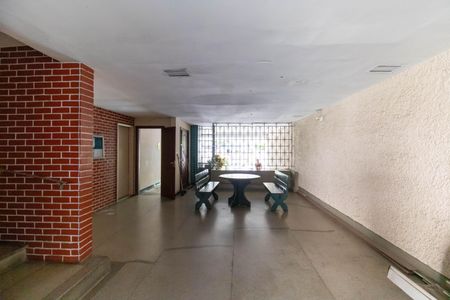 Apartamento à venda com 70m², 2 quartos e sem vaga Apartamento à venda com 70m², 2 quartos e sem vagaÁrea comum