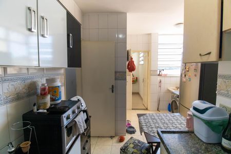 Apartamento à venda com 70m², 2 quartos e sem vaga Apartamento à venda com 70m², 2 quartos e sem vagaCozinha e Área de Serviço