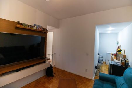 Apartamento à venda com 70m², 2 quartos e sem vaga Apartamento à venda com 70m², 2 quartos e sem vagaSala