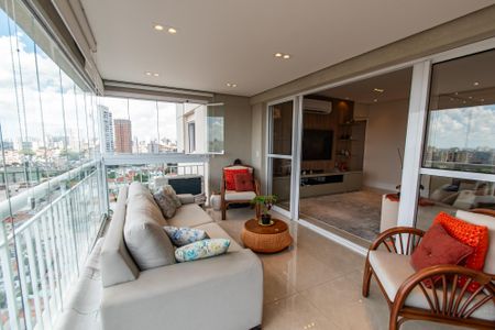 Apartamento à venda com 105m², 2 quartos e 2 vagasVaranda gourmet