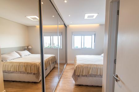 Apartamento à venda com 105m², 2 quartos e 2 vagasSuíte