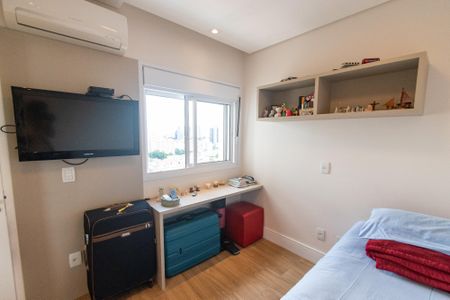 Apartamento à venda com 105m², 2 quartos e 2 vagasQuarto
