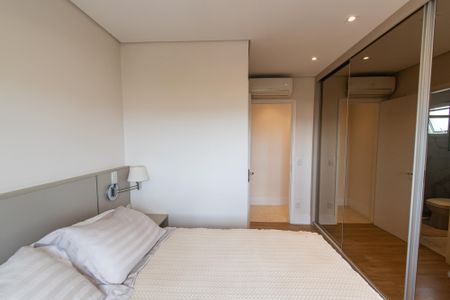 Apartamento à venda com 105m², 2 quartos e 2 vagasSuíte