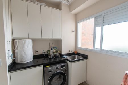 Apartamento à venda com 105m², 2 quartos e 2 vagasÁrea de serviço