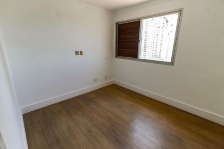 Apartamento para alugar com 175m², 3 quartos e 3 vagas Apartamento para alugar com 175m², 3 quartos e 3 vagasQuarto 1