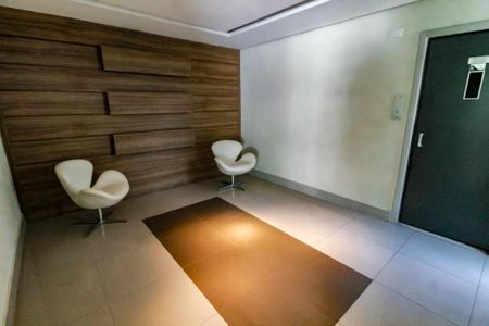 Apartamento para alugar com 175m², 3 quartos e 3 vagas Apartamento para alugar com 175m², 3 quartos e 3 vagasHall de entrada