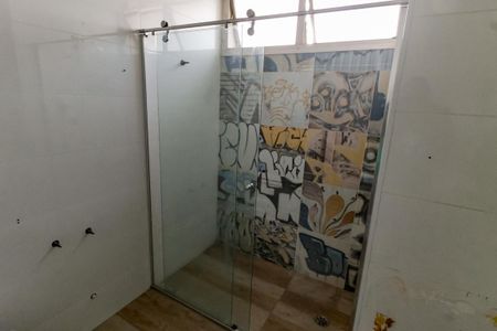 Apartamento para alugar com 175m², 3 quartos e 3 vagas Apartamento para alugar com 175m², 3 quartos e 3 vagasBanheiro Corredor
