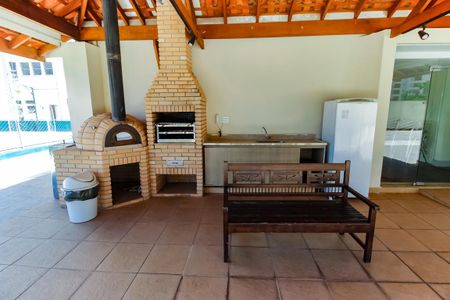 Apartamento para alugar com 175m², 3 quartos e 3 vagas Apartamento para alugar com 175m², 3 quartos e 3 vagasÁrea comum - Churrasqueira