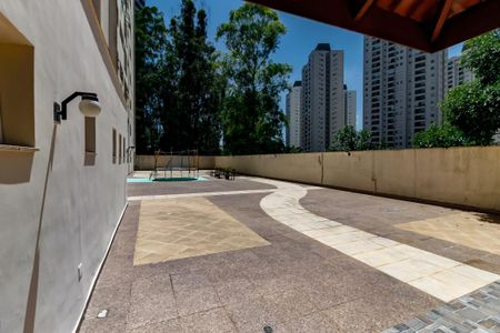 Apartamento para alugar com 175m², 3 quartos e 3 vagas Apartamento para alugar com 175m², 3 quartos e 3 vagasÁrea comum