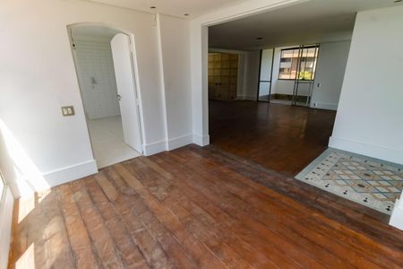 Apartamento para alugar com 175m², 3 quartos e 3 vagas Apartamento para alugar com 175m², 3 quartos e 3 vagasSala 3