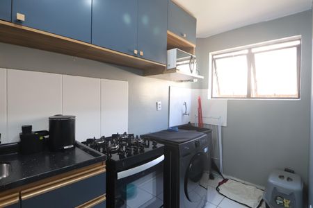 Apartamento à venda com 57m², 2 quartos e sem vagaCozinha e Área de Serviço