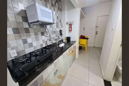 Apartamento à venda com 38m², 1 quarto e sem vaga