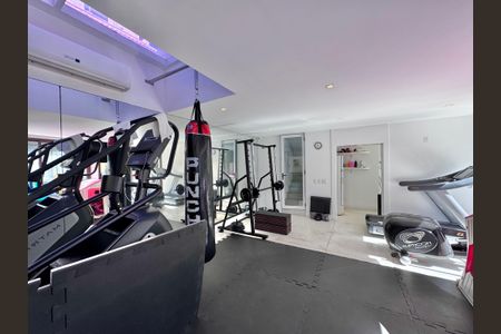 Casa de condomínio à venda com 906m², 5 quartos e 3 vagasÁrea comum