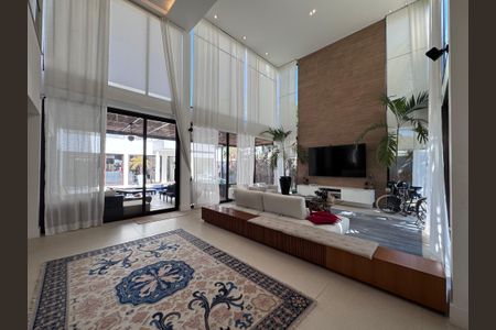 Casa de condomínio à venda com 906m², 5 quartos e 3 vagasSala