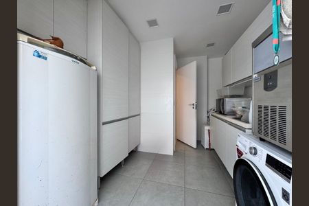 Casa de condomínio à venda com 906m², 5 quartos e 3 vagasÁrea de Serviço