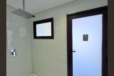 Casa de condomínio à venda com 906m², 5 quartos e 3 vagasBanheiro da Suíte 2