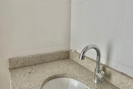 Apartamento à venda com 33m², 2 quartos e sem vagaBanheiro