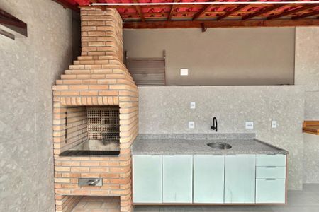 Apartamento à venda com 33m², 2 quartos e sem vagaÁrea comum - Churrasqueira