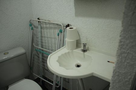 Casa à venda com 180m², 3 quartos e 1 vagaBanheiro de Serviço