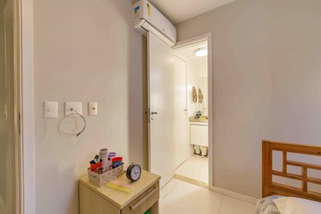 Apartamento à venda com 90m², 3 quartos e 2 vagas Apartamento à venda com 90m², 3 quartos e 2 vagasSuíte Canadense 2