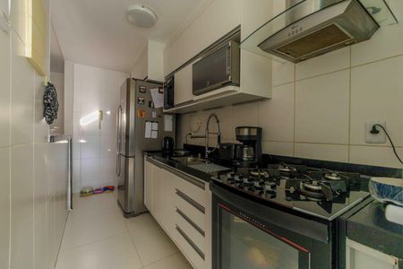 Apartamento à venda com 90m², 3 quartos e 2 vagas Apartamento à venda com 90m², 3 quartos e 2 vagasCozinha
