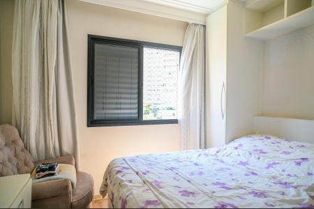 Apartamento à venda com 100m², 3 quartos e 2 vagasQuarto 3
