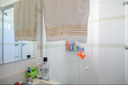 Apartamento à venda com 100m², 3 quartos e 2 vagasBanheiro do Quarto 2