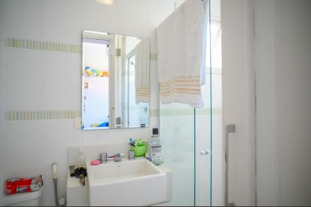 Apartamento à venda com 100m², 3 quartos e 2 vagasBanheiro do Quarto 2