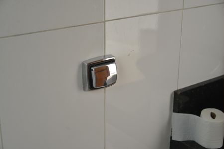 Casa para alugar com 65m², 2 quartos e sem vagaBanheiro