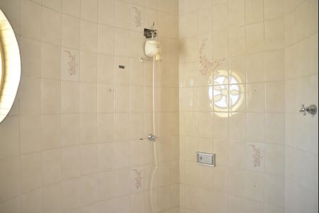 Casa à venda com 356m², 5 quartos e 4 vagasBanheiro da Suíte 3