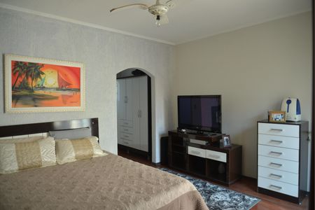 Casa à venda com 356m², 5 quartos e 4 vagasSuite 2