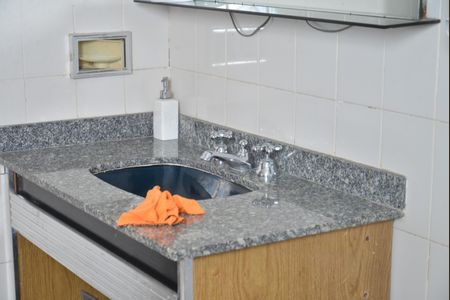 Casa à venda com 356m², 5 quartos e 4 vagasBanheiro da Suíte 2