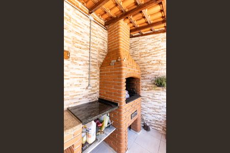 Casa à venda com 200m², 2 quartos e 2 vagasChurrasqueira