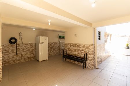 Casa à venda com 200m², 2 quartos e 2 vagasQuintal