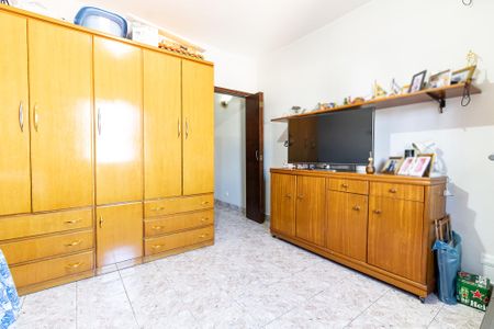 Casa à venda com 200m², 2 quartos e 2 vagasQuarto 2