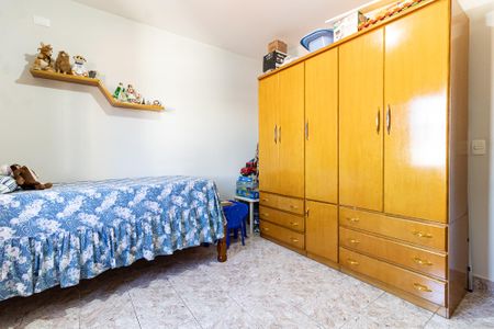 Casa à venda com 200m², 2 quartos e 2 vagasQuarto 2
