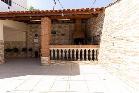 Casa à venda com 200m², 2 quartos e 2 vagasChurrasqueira