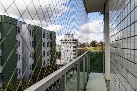 Apartamento à venda com 150m², 3 quartos e 1 vaga Apartamento à venda com 150m², 3 quartos e 1 vagaVaranda da Suíte