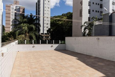 Apartamento à venda com 150m², 3 quartos e 1 vaga Apartamento à venda com 150m², 3 quartos e 1 vagaÁrea comum - Churrasqueira
