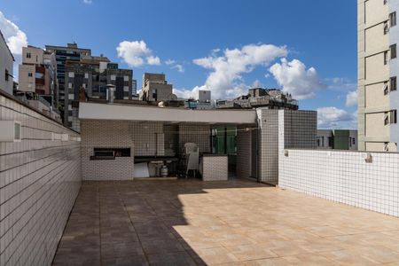 Apartamento à venda com 150m², 3 quartos e 1 vaga Apartamento à venda com 150m², 3 quartos e 1 vagaÁrea comum - Churrasqueira