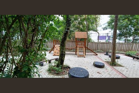 Apartamento à venda com 95m², 2 quartos e 2 vagasÁrea comum - Playground